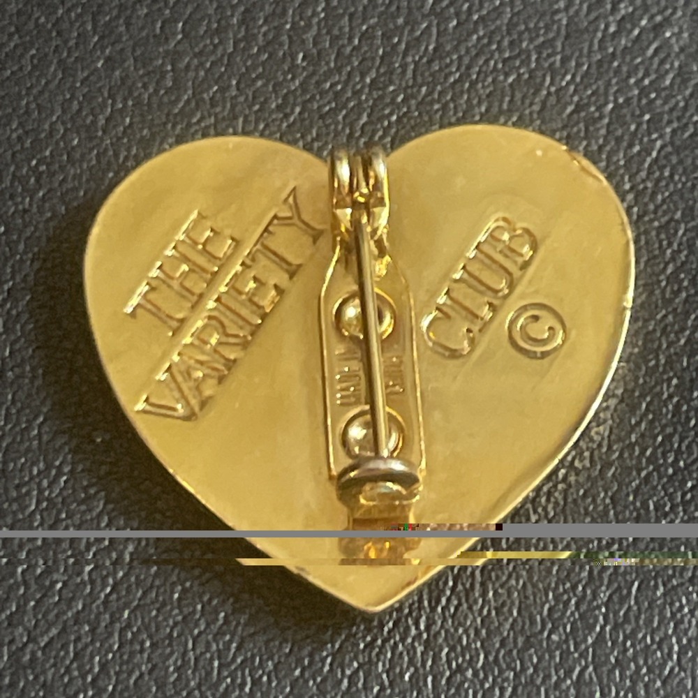 Vintage Dove Heart Brooch Variety Club Pin Gold Tone Religious Jewelry Valentine - Picture 6 of 7